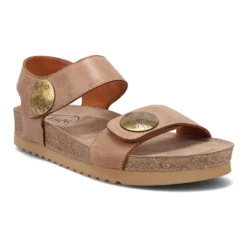 Taos Luckie Sandal Tan (Women's)