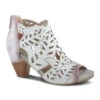 L'Artiste By Spring Step Icon Shootie Off White Leather (Women's)